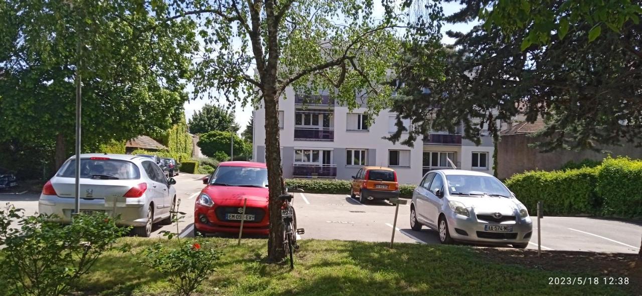 Le Phenix A Internet Haut Debit & Parking Dijon Exterior foto